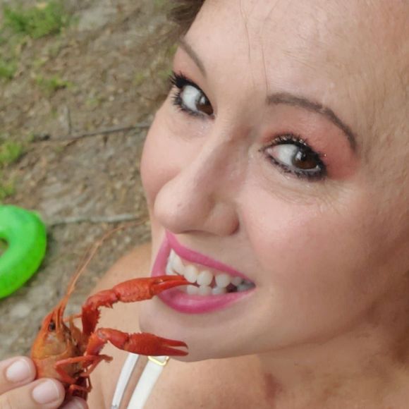 Meet your Posher, Donna - Picture 1 of 1